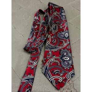 Oscar de la Renta Silk Tie Red Paisley Neckwear Couture USA Classic Designer